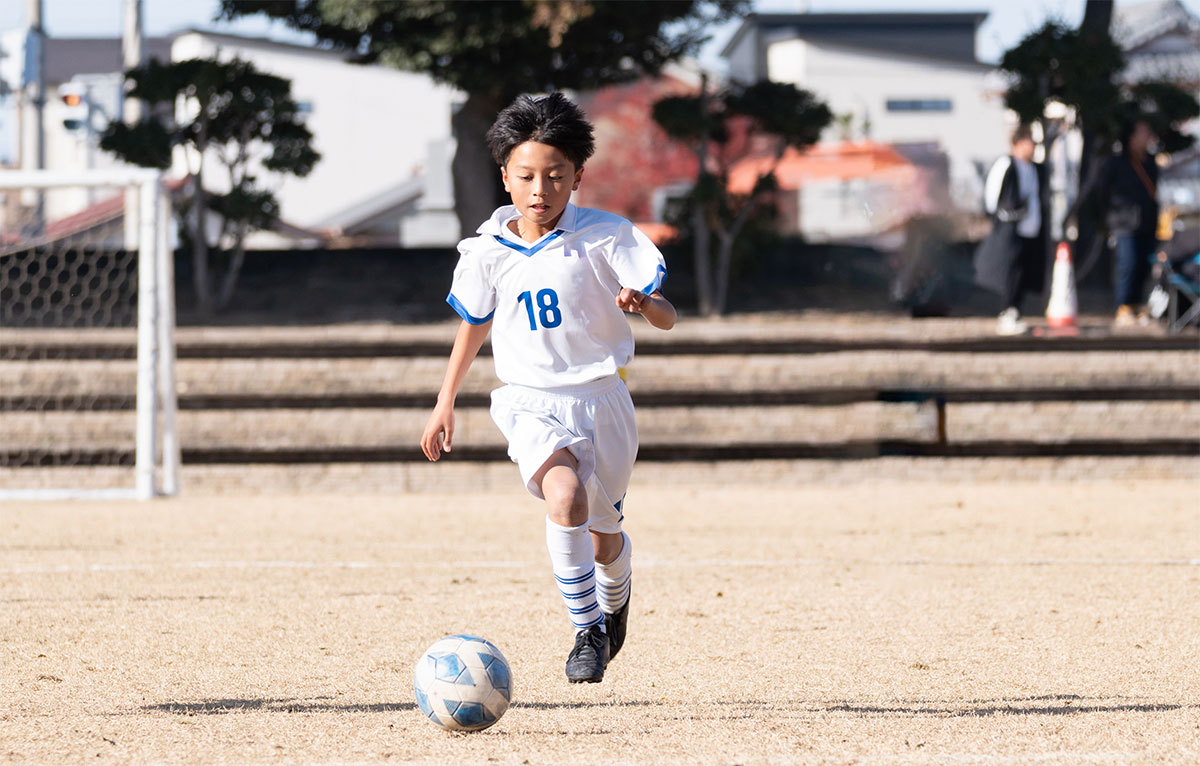 受けた瞬間に前へ運び出せる子は、受ける前に選ぶ作業を終えている