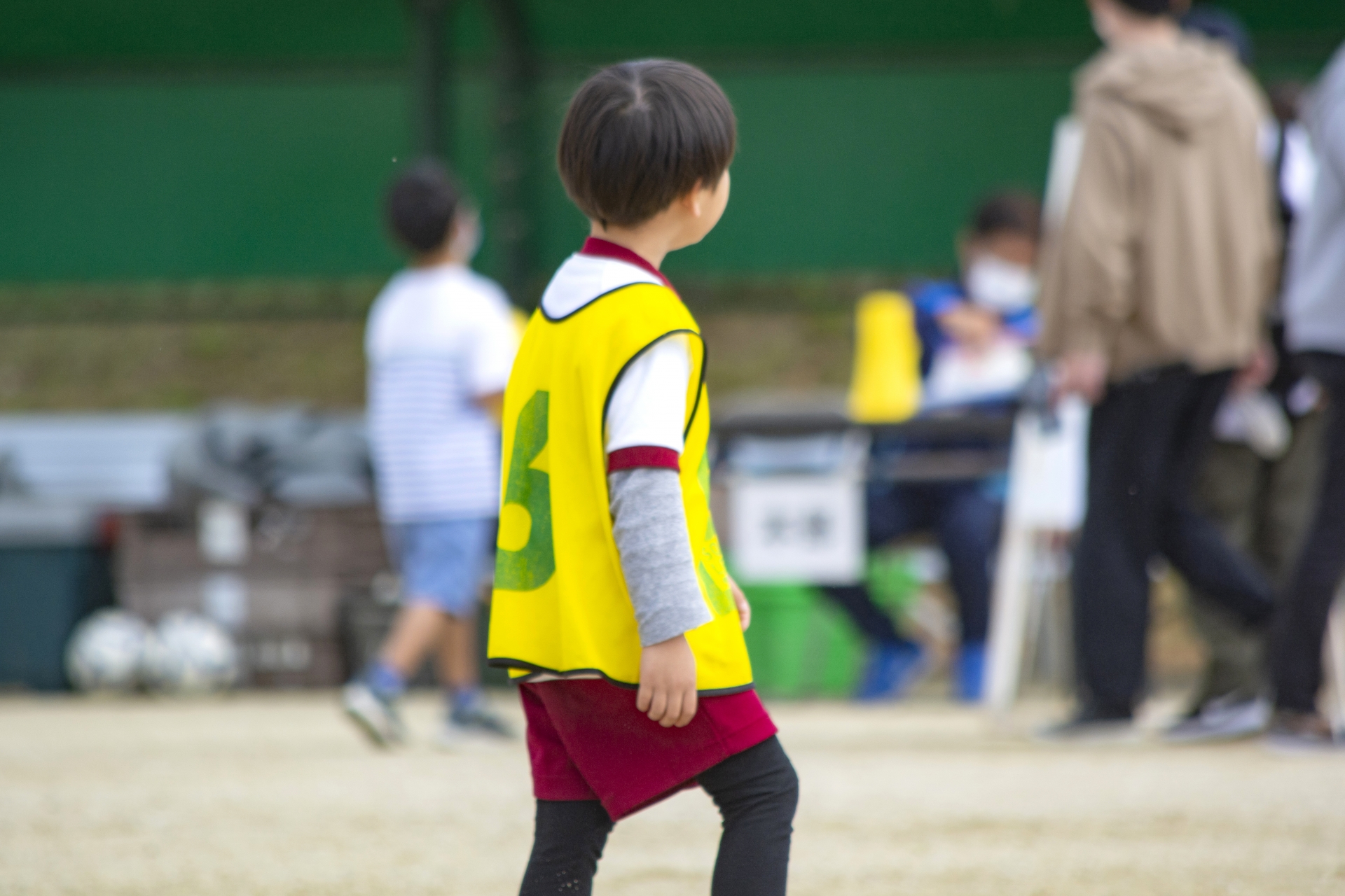 選考会は初めて組むメンバーでのゲーム。ボールに触っていない時間が長い